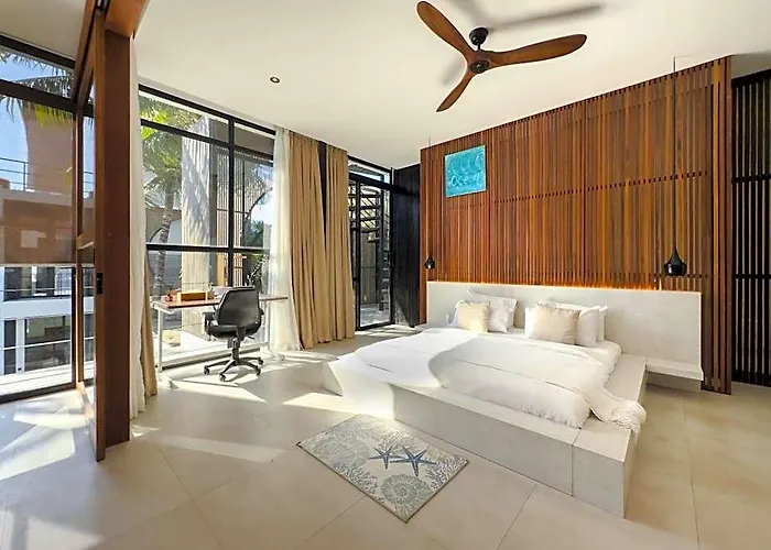 Baliwood By Breig Hotel