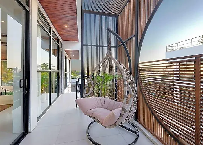 Baliwood By Breig Hotel
